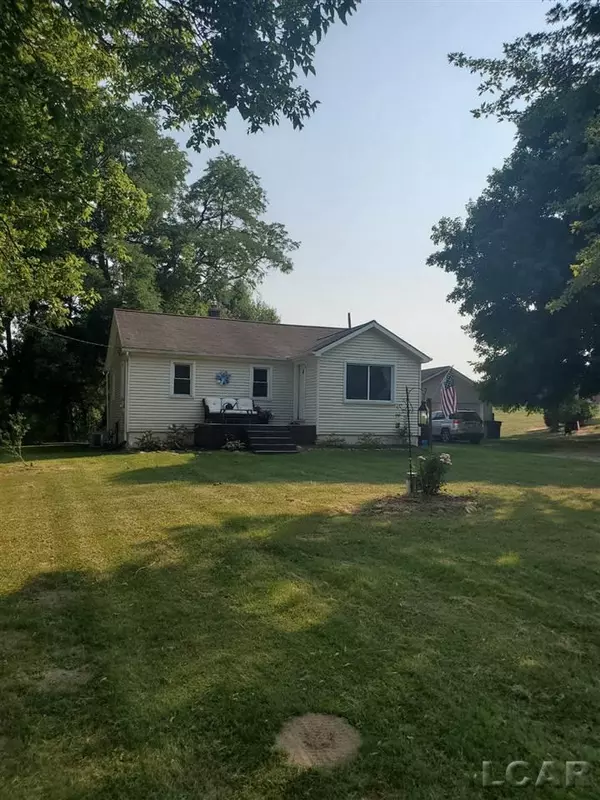 Manitou Beach, MI 49253,12713 Sandy Beach