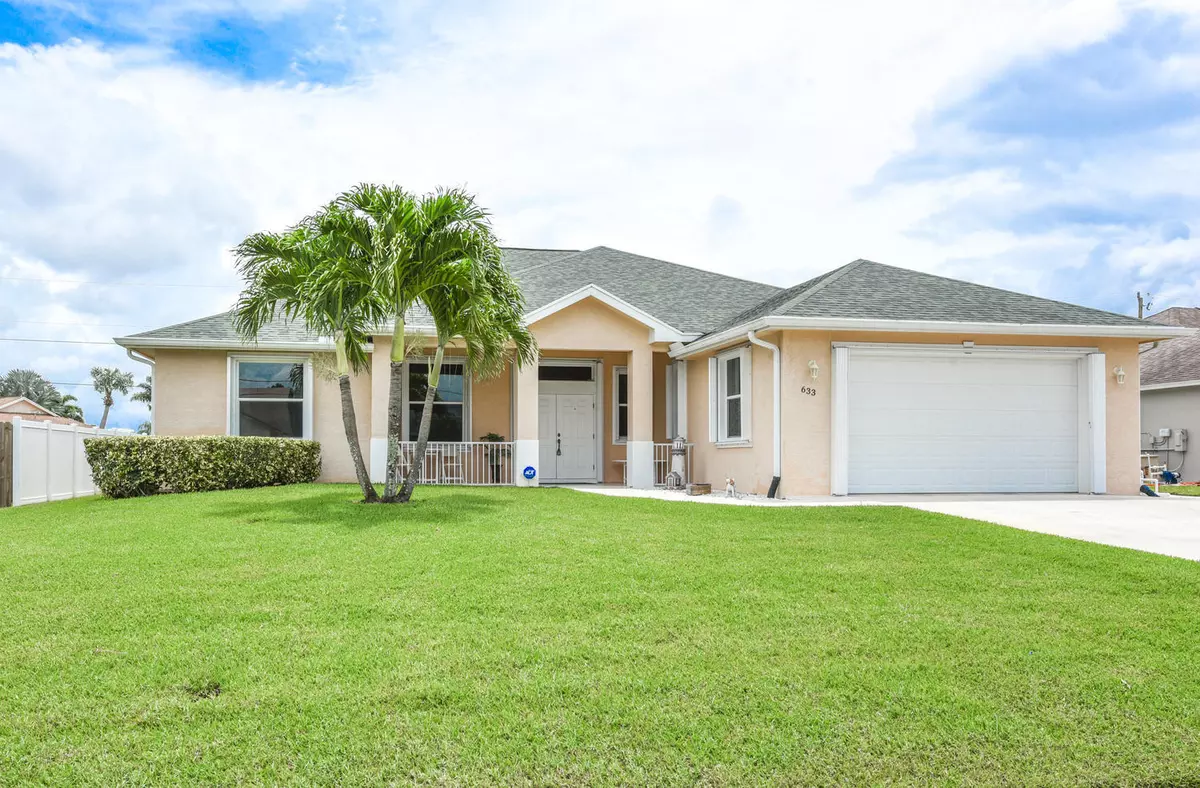 Port Saint Lucie, FL 34984,633 SE Dean TER