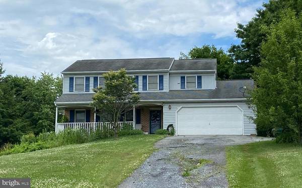 33 GUIGLEY DR, Mohnton, PA 19540