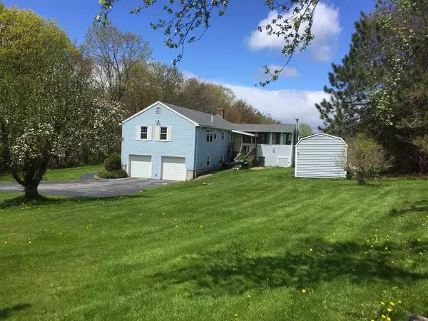 Moultonborough, NH 03254,65 Birch LN