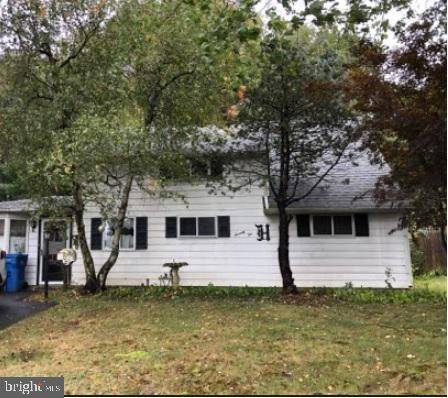 Levittown, PA 19055,72 ROUNDWOOD LN