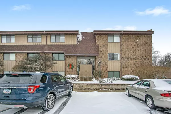 1447 Wildflower Way #206, South Bend, IN 46617