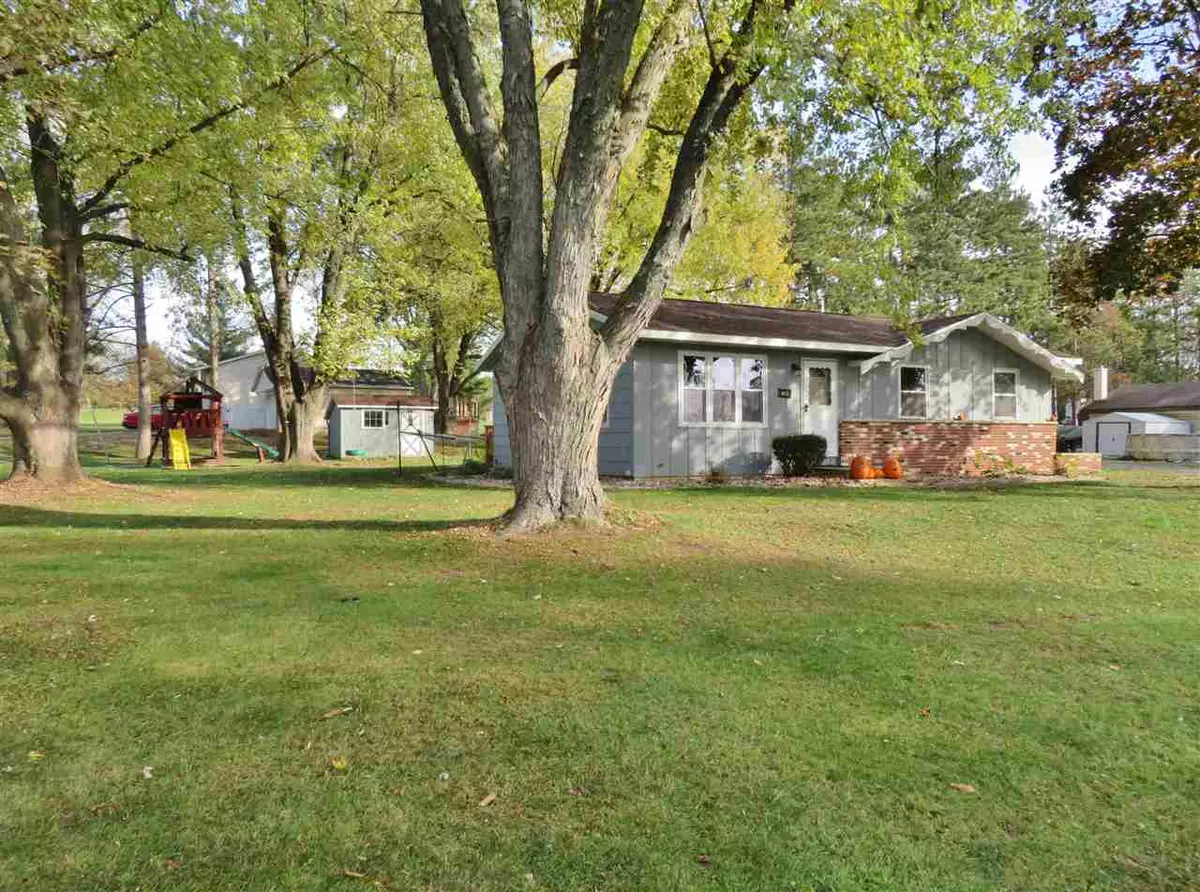 Poynette, WI 53955,410 N Howard St