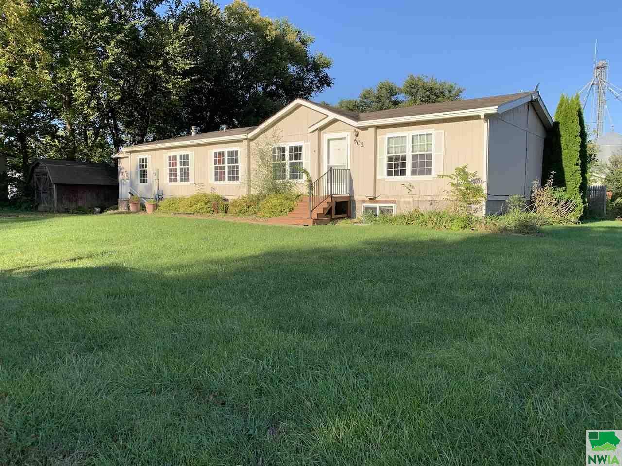 502 W 8th, Vermillion, SD 57069