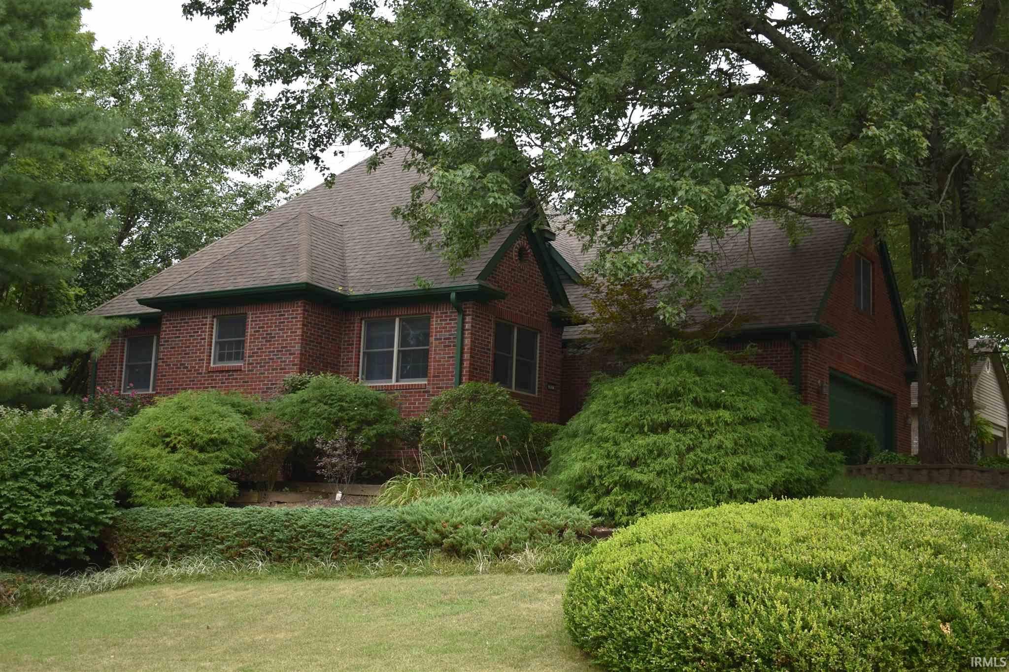 Bloomfield, IN 47424,202 River Bend Road