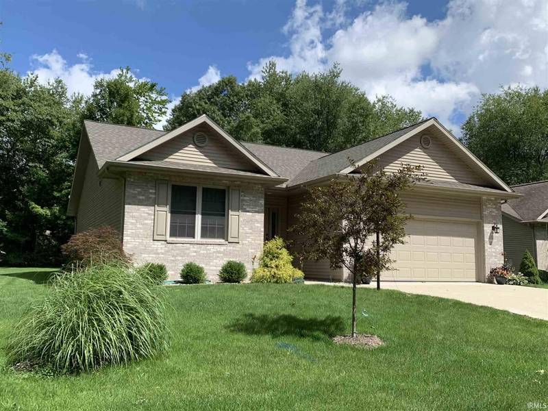 2004 Woodland Estates Drive, Elkhart, IN 46514