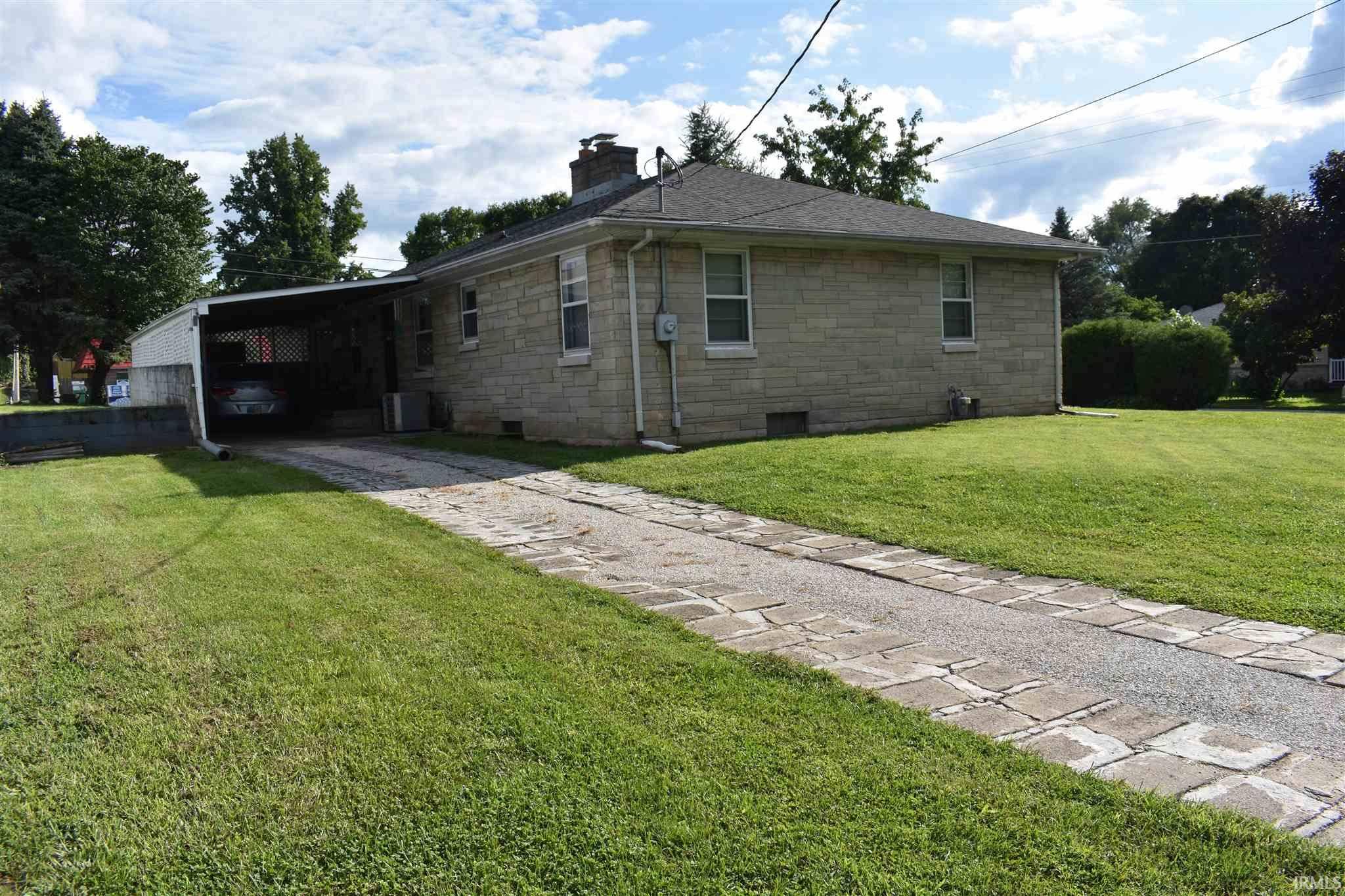 Bloomfield, IN 47424,9 N Harrison Street