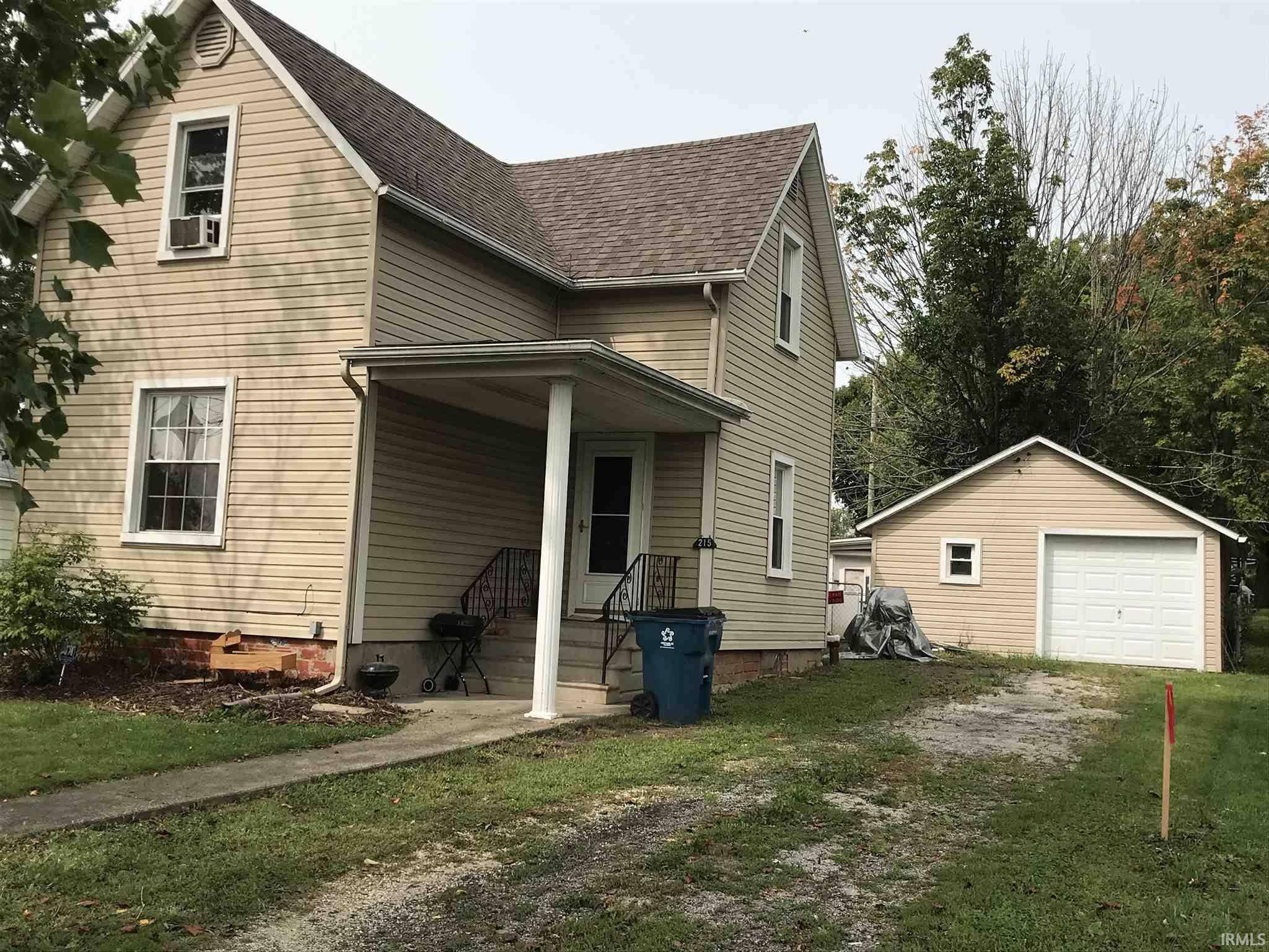 215 W Shackley Street, Geneva, IN 46740