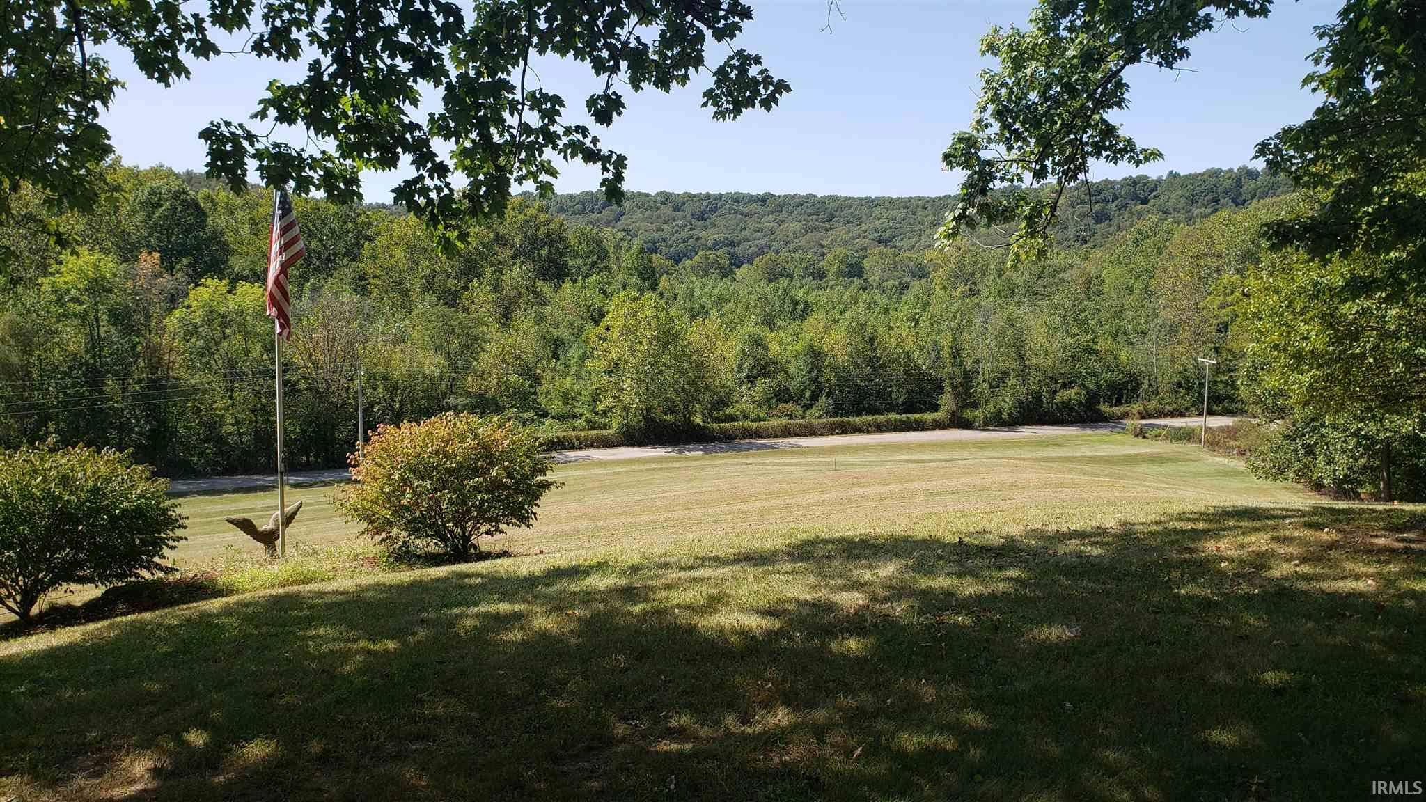 Bloomfield, IN 47424,5677 E MINERAL KOLEEN RD