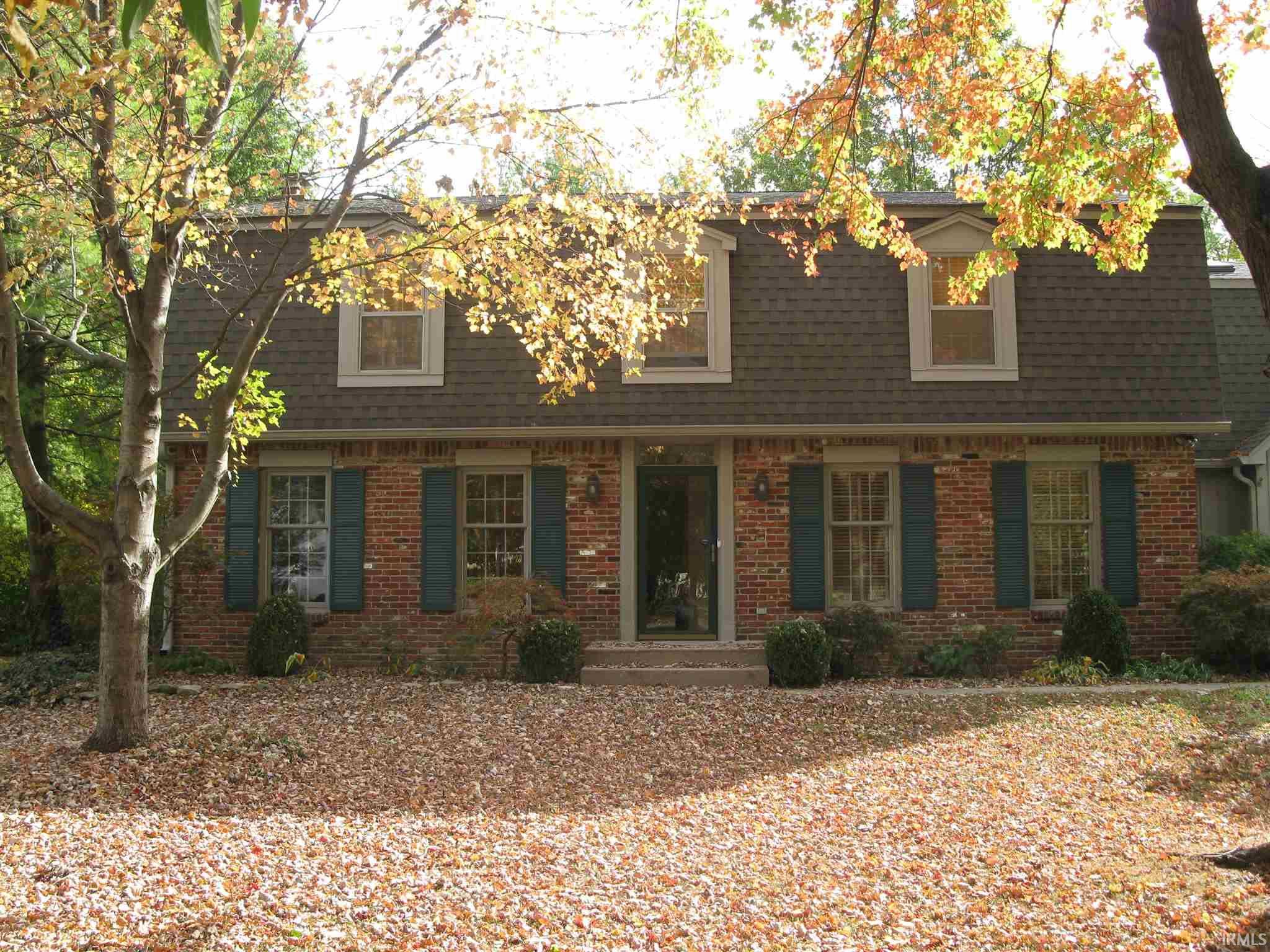 8915 Spicewood Court, Indianapolis, IN 46260