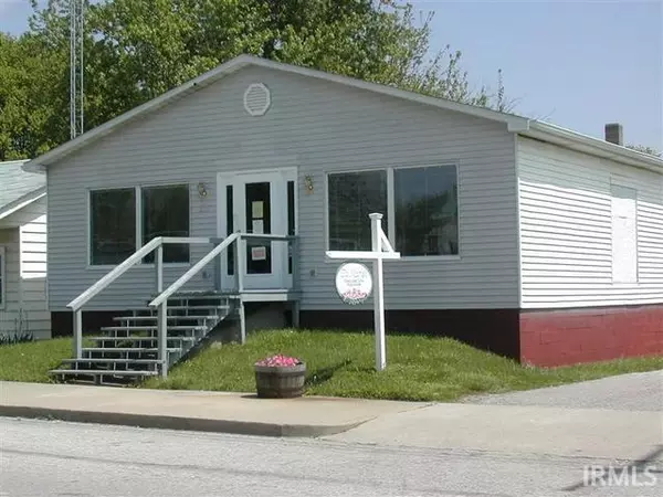 208 Main Street, Lynnville, IN 47619