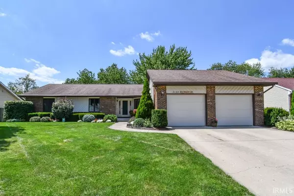 2122 Wake Robin Drive, West Lafayette, IN 47906