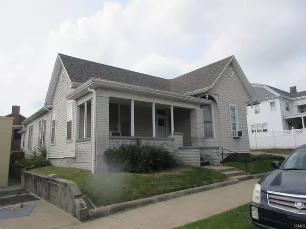 105 N Meridian Street, Washington, IN 47501