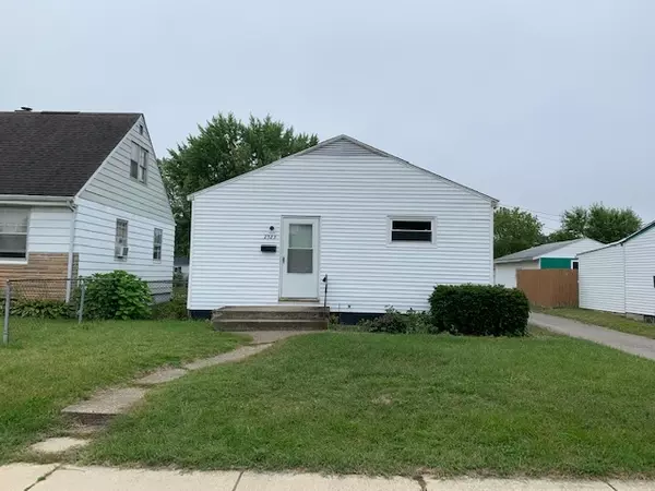 2523 Milburn Boulevard, Mishawaka, IN 46544