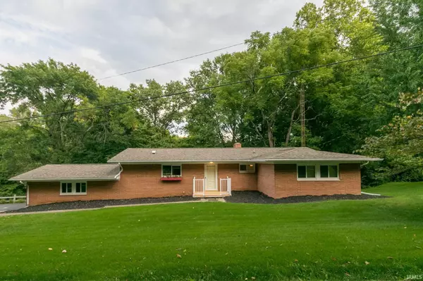 1906 N Old Petersburg Road, Princeton, IN 47670