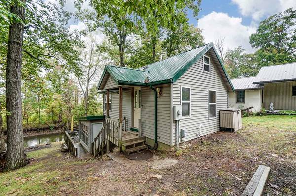 9946 N Eagle Island Road, Rome City, IN 46784