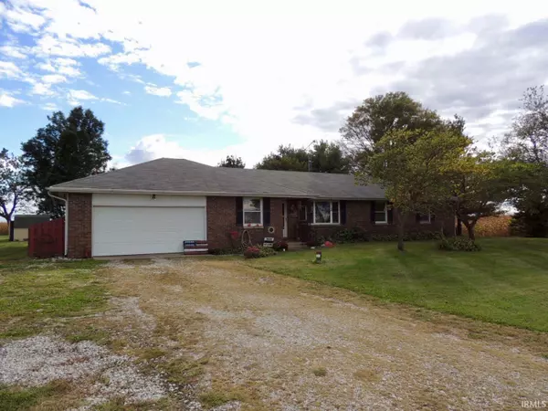 7566 W 400 South, Delphi, IN 46923