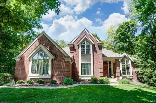 8317 Timberwood Court, Fort Wayne, IN 46825