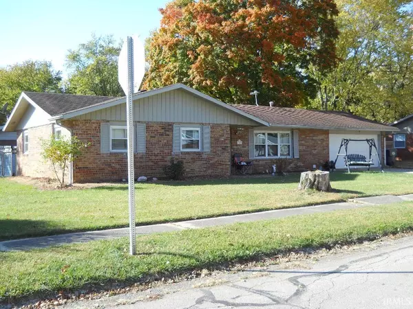 1913 S Haverhill Drive, Yorktown, IN 47396