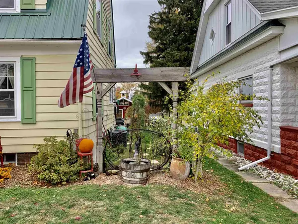 Kendallville, IN 46755,613 E Diamond Street