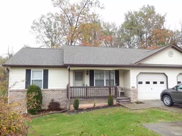 1101 N Forest View Drive, Ellettsville, IN 47404