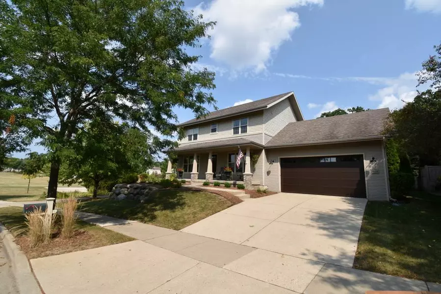 1413 Starr Grass Dr, Madison, WI 53719