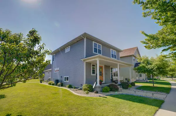 3801 Stonebridge Dr, Madison, WI 53719