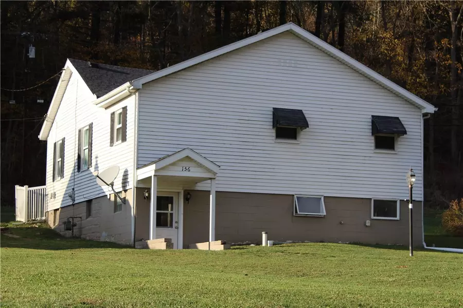 156 Cross Creek Rd, Avella, PA 15312