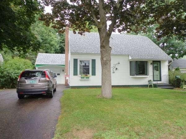 59 Poirier PL, Burlington, VT 05408