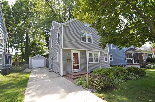 1714 Sunnymede Avenue, South Bend, IN 46615-1330