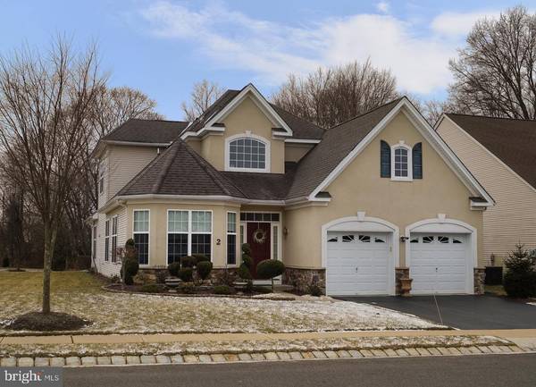 2 BARTON DR, Hightstown, NJ 08520