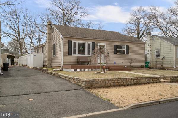 276 FERNHEAD AVE, Monroe Township, NJ 08831