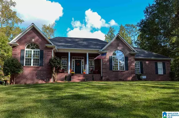 613 PINEVIEW RD, Jasper, AL 35504