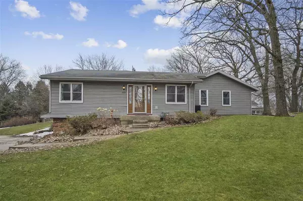 5485 Broken Bow Rd, Sun Prairie, WI 53590