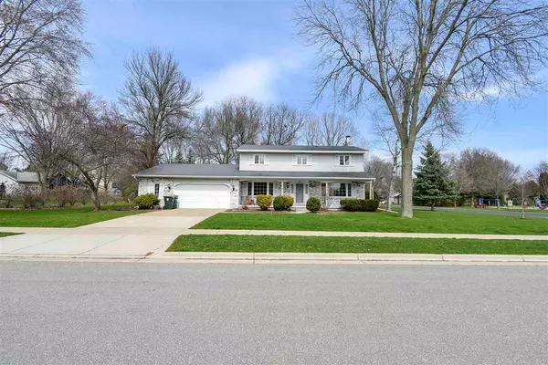 2010 Pennsylvania Ave, Sun Prairie, WI 53590