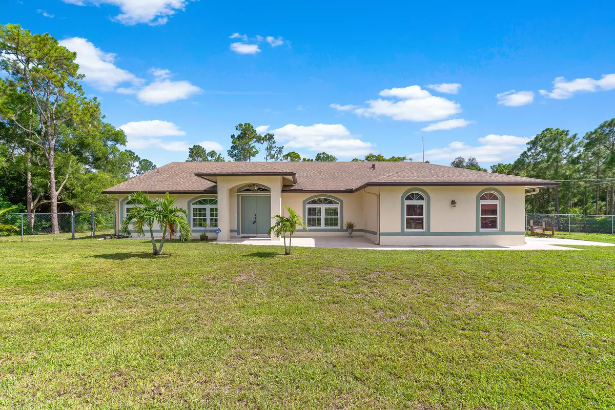 Loxahatchee, FL 33470,15576 N N 86th RD