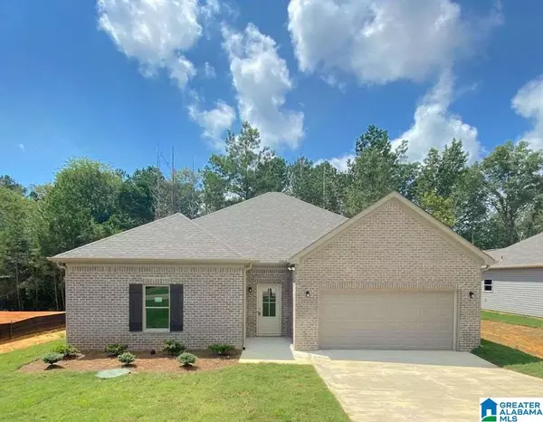 249 WHITE OAK CIR, Lincoln, AL 35096