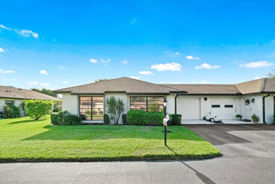 4777 Storkwood RD A, Boynton Beach, FL 33436