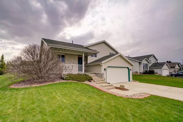 5105 Linden Pky, Mcfarland, WI 53558