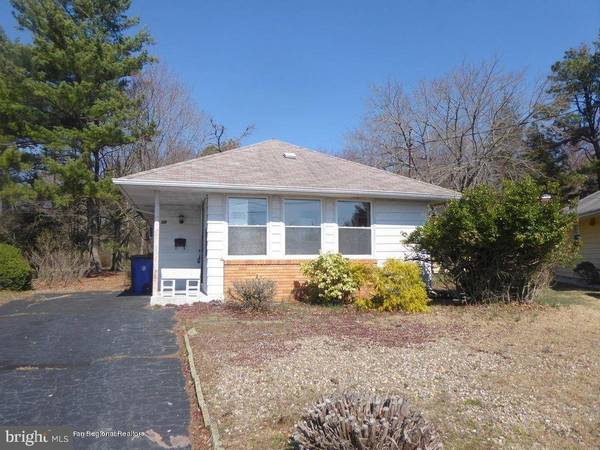 12 POCONO PL, Toms River, NJ 08753