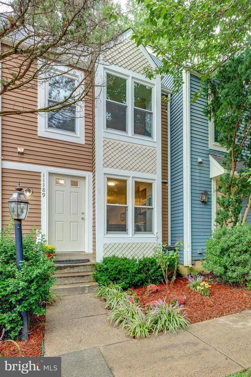 11189 SILENTWOOD LN, Reston, VA 20191