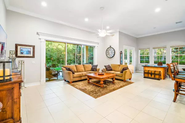 Palm Beach Gardens, FL 33410,1318 Sonoma CT