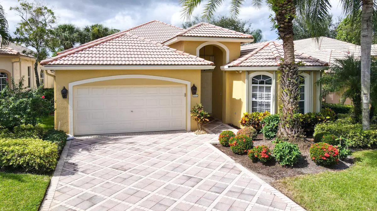 Lake Worth, FL 33467,5389 S Fountains DR