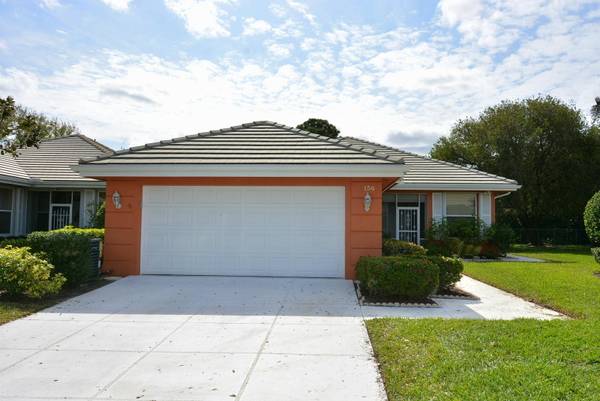 156 NW Bentley CIR, Port Saint Lucie, FL 34986