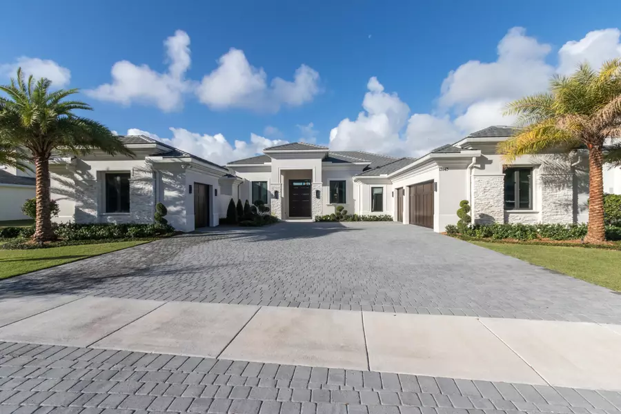 13943 Chester Bay LN, North Palm Beach, FL 33408