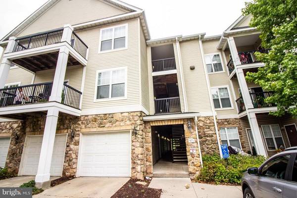 5172-F WILLIAM COLIN CT, Centreville, VA 20120