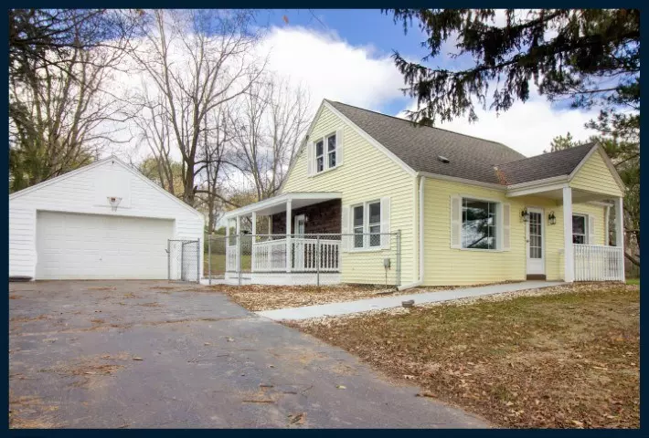 W267S4115 Saylesville Rd, Waukesha, WI 53189