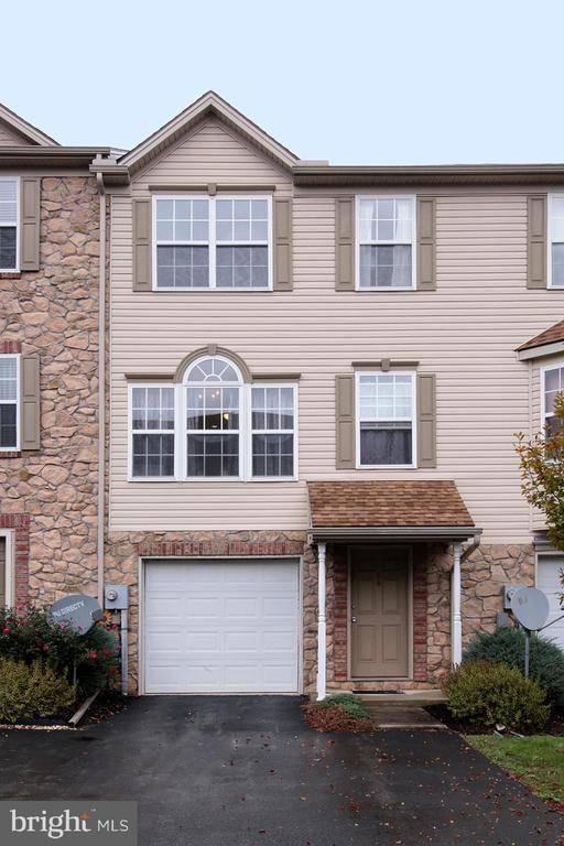 York, PA 17406,46 BUTTONWOOD LN