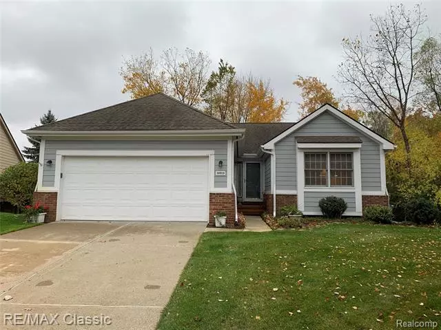 Novi, MI 48377,30919 SAVANNAH CRT