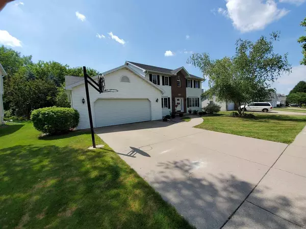 Deforest, WI 53532,512 Brule Pky